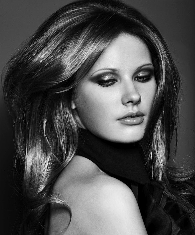 HAIR BY PATRICIA MORALES MAKE UP BY RIKU CAMPO
