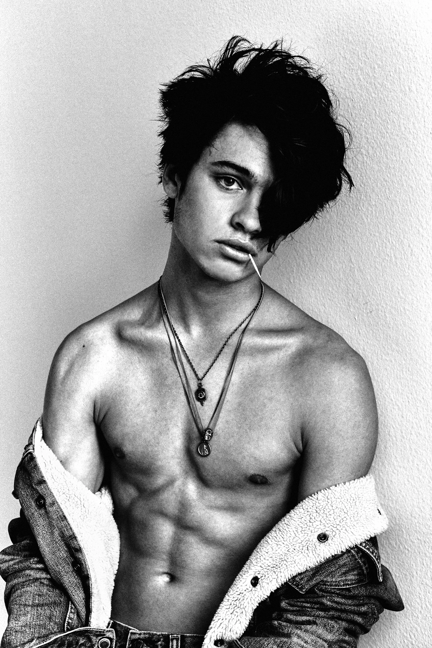 DYLAN JAGGER LEE