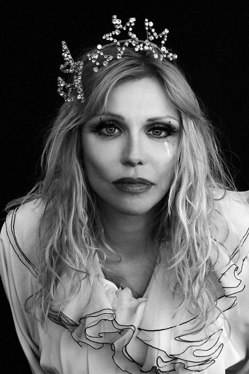COURTNEY LOVE