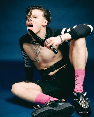 369-YUNGBLUD7.jpeg