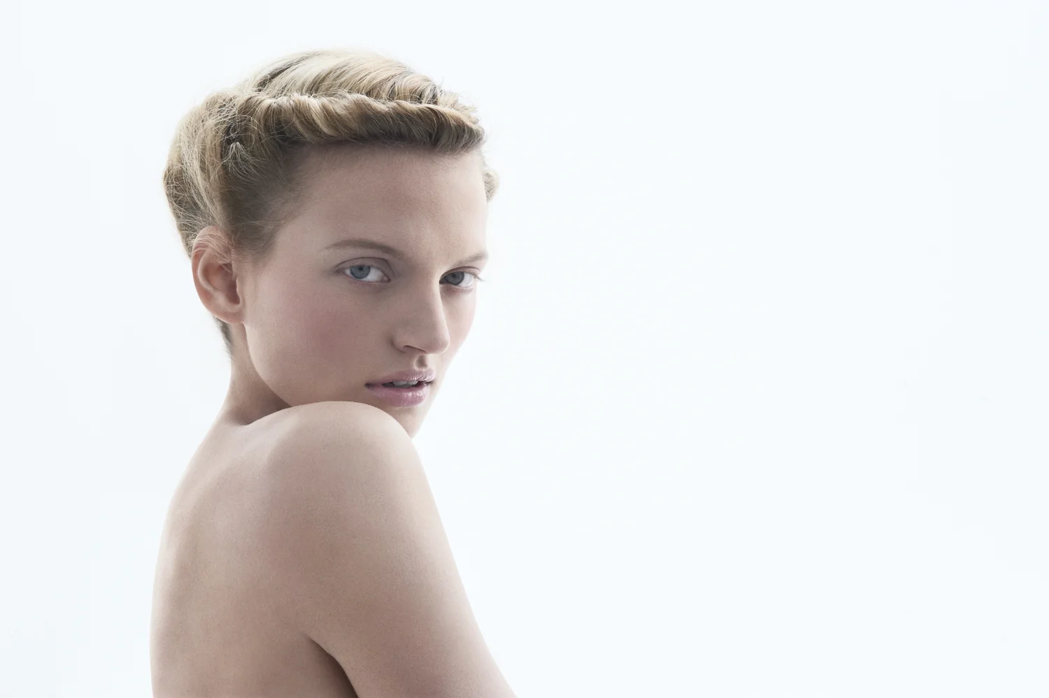 HAIR BY PATRICIA MORALES MAKE UP BY RIKU CAMPO