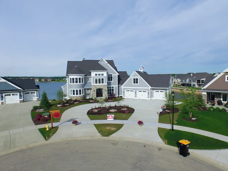 DJ Residential-0102.jpg
