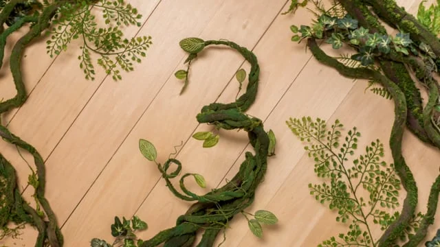 Making It - Nick Offerman & Amy Poehler Art & Crafting Show