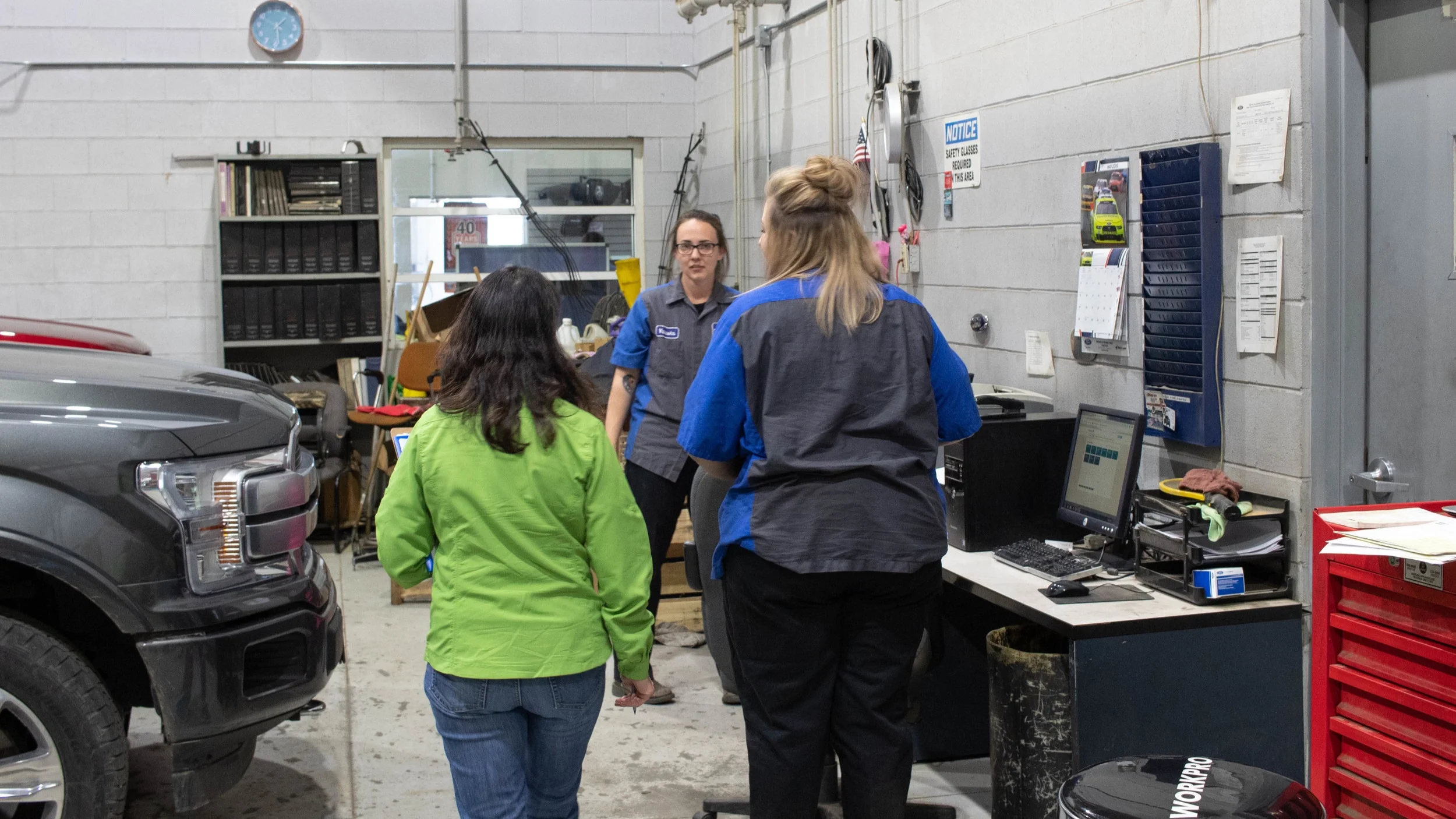 IN-CONTEXT INTERVIEWS For a large tool manufacturer, to gather stories of their Users for marketing and promotional purposes.