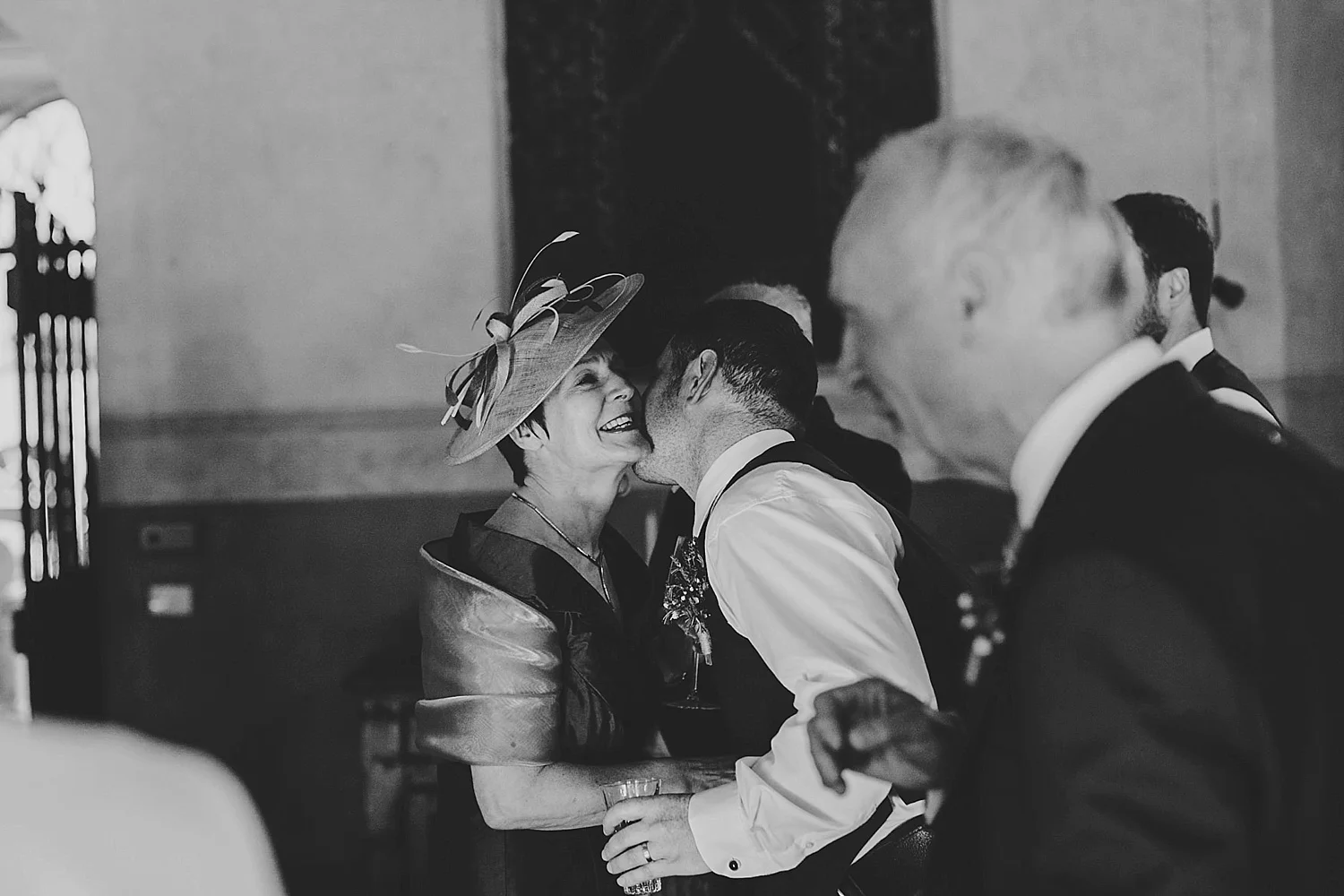 16-34-17-8956-Lynne&Al_wedding photographers london.jpg