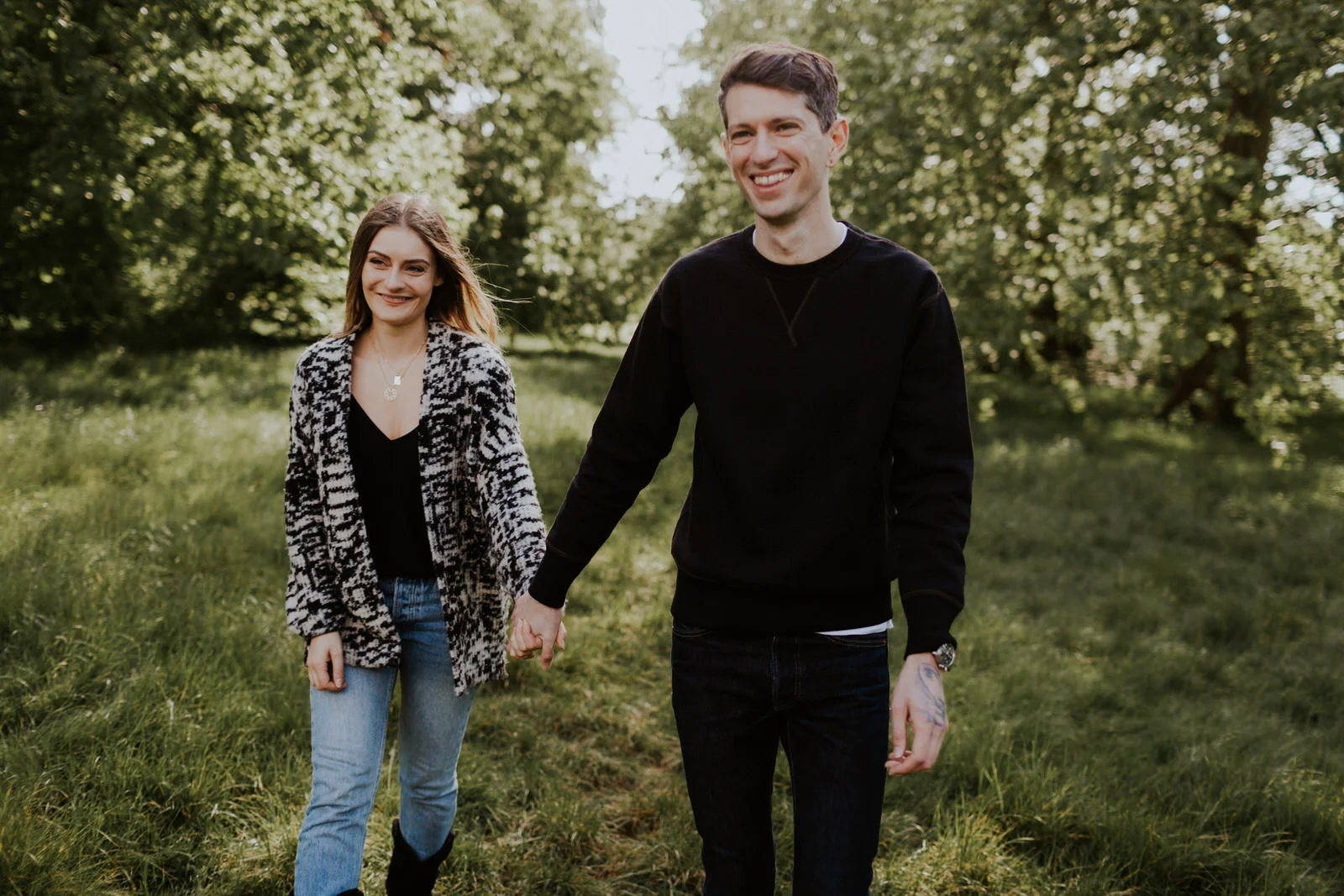 alternative engagement photos LONDON 09-32-41-0P8A3762-W+A.jpg