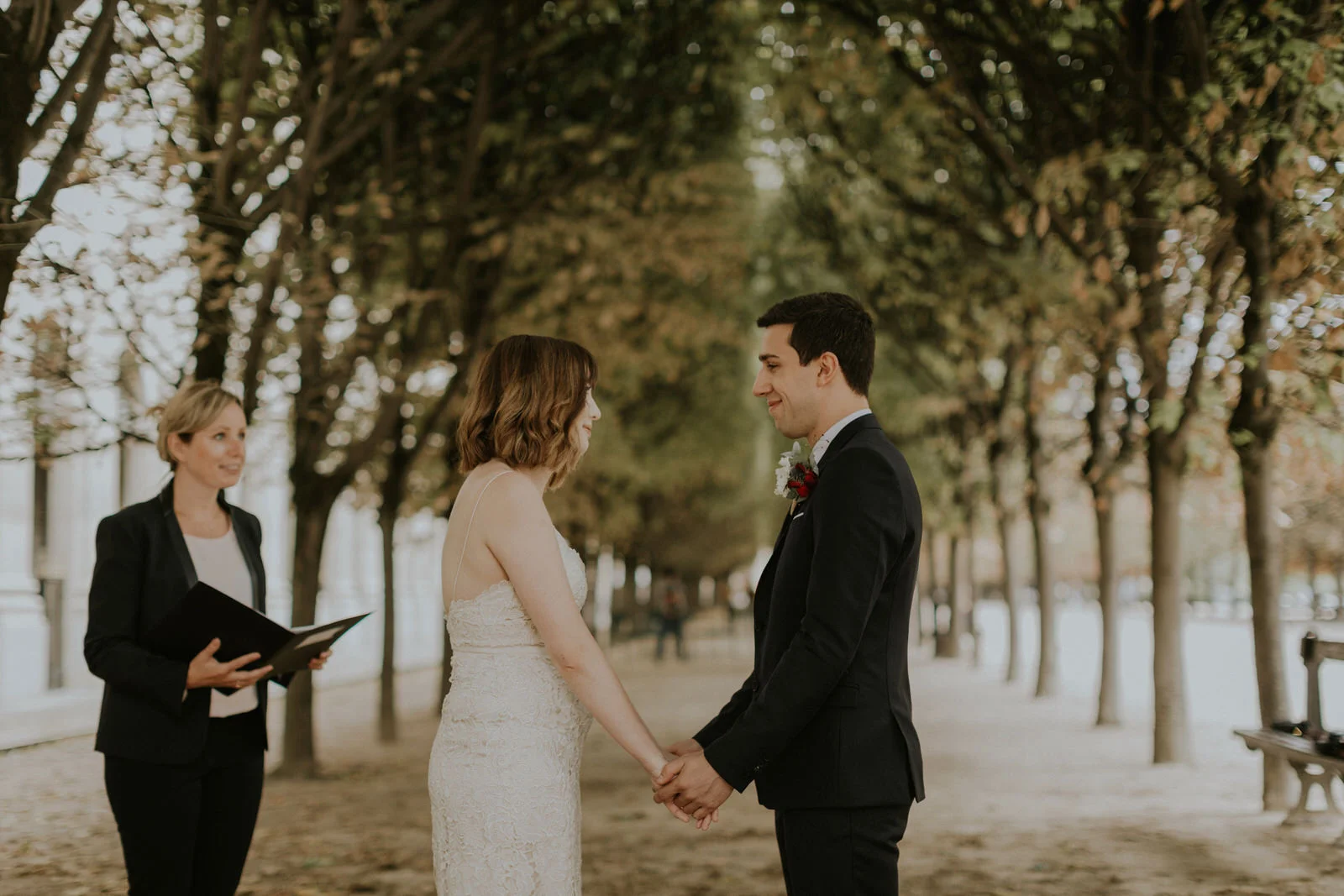 paris elopement photography 43.jpg