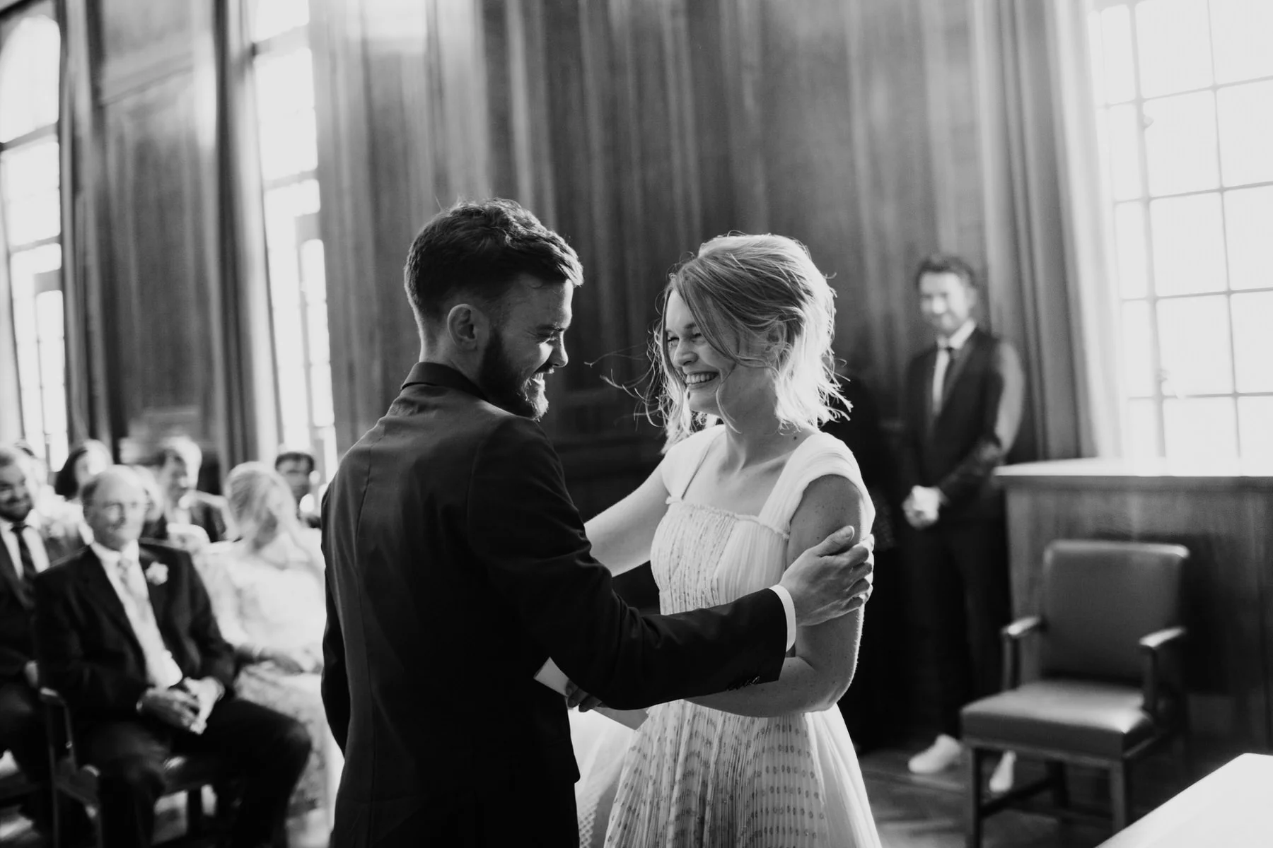 hackney town hall wedding london 070.jpg