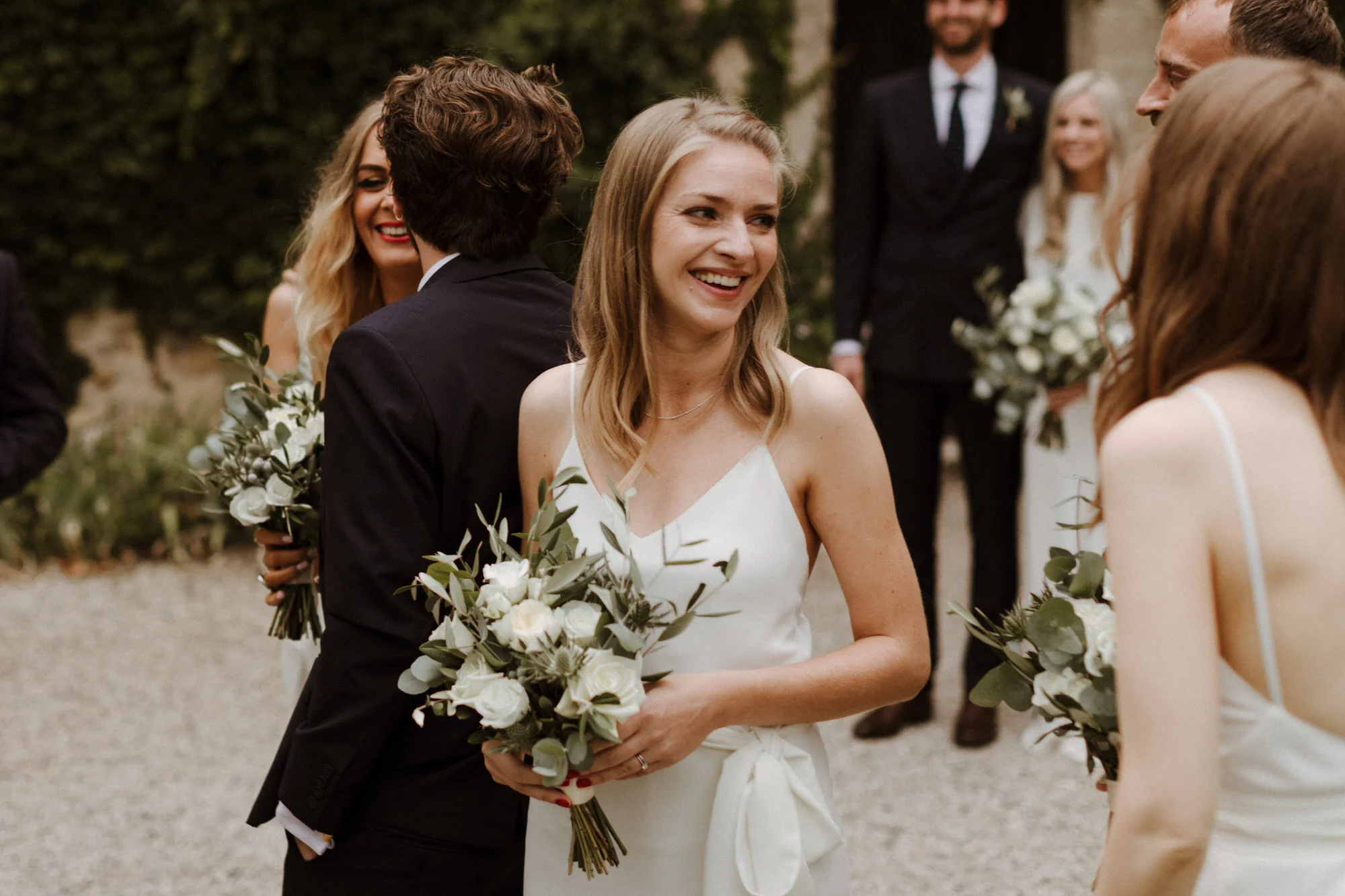Chateau Rigaud Wedding Photography 16-39-24-1Q5A2472-R+L.jpg