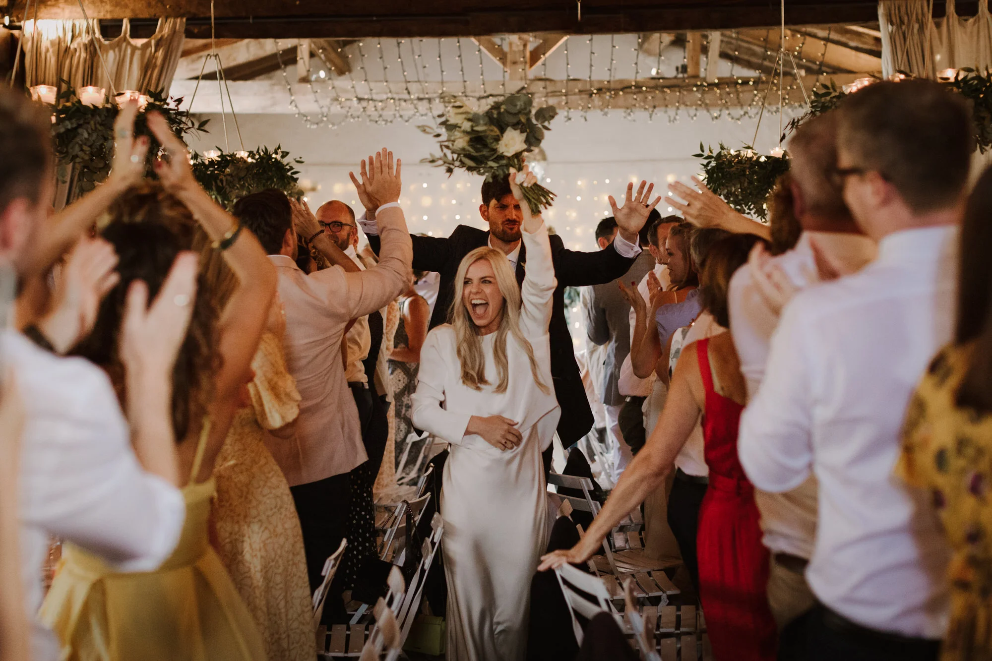 Chateau Rigaud Wedding Photography 17-40-40-1Q5A3011-R+L.jpg
