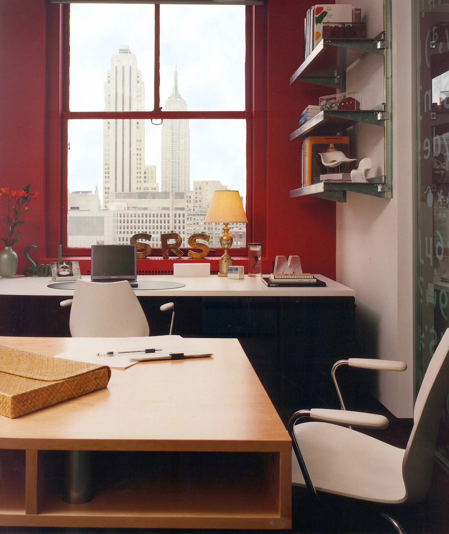 Gensler Office 1.jpg