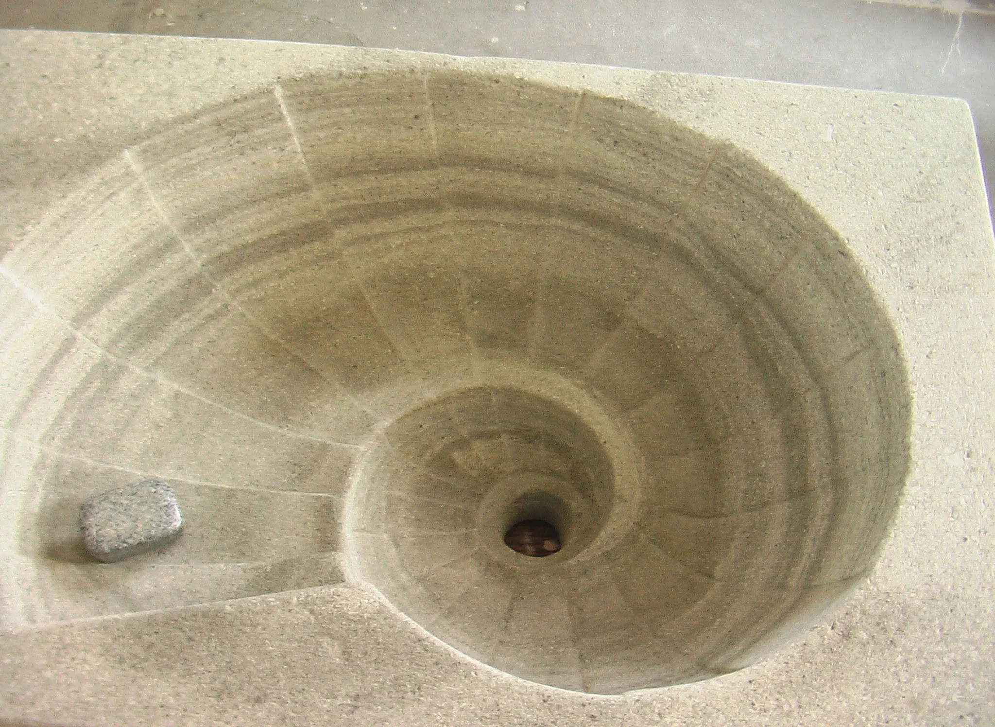 Tadelakt Schneckenwaschbecken 1