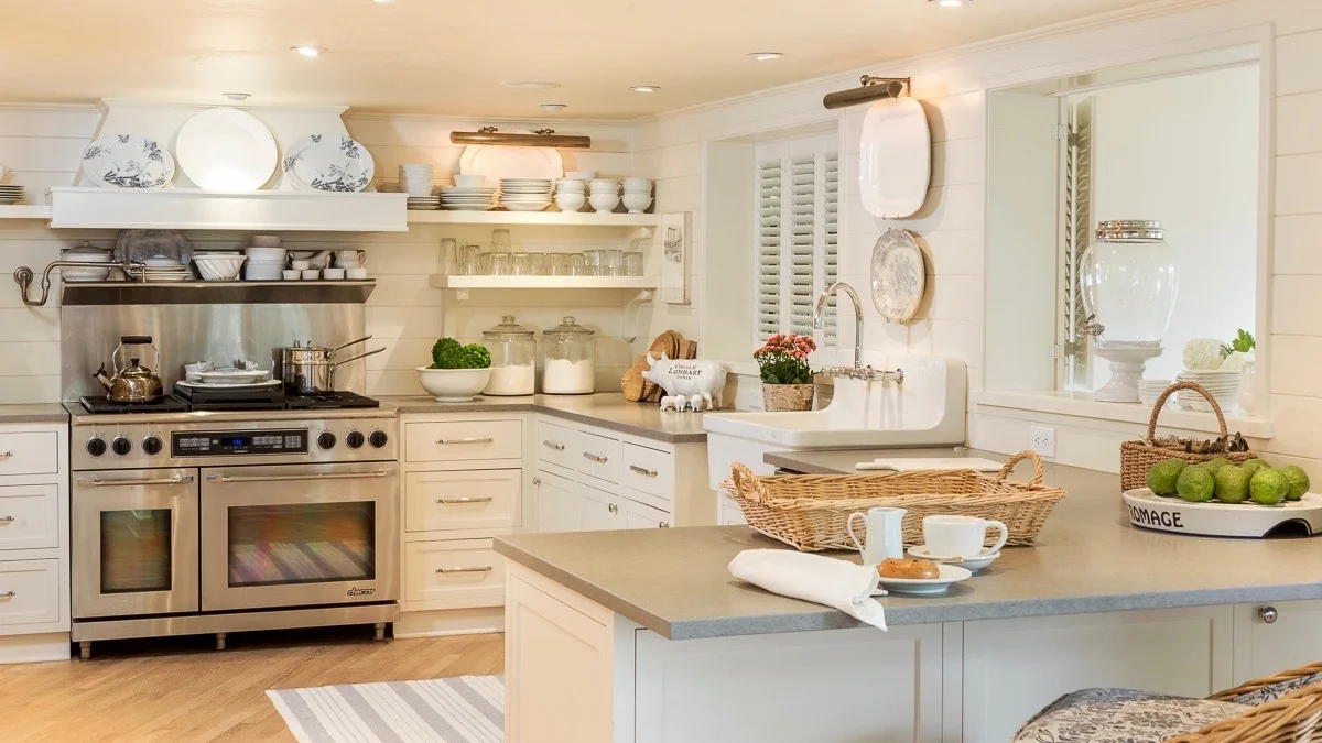 FillerImage-RemodelRenovateRefresh.jpg