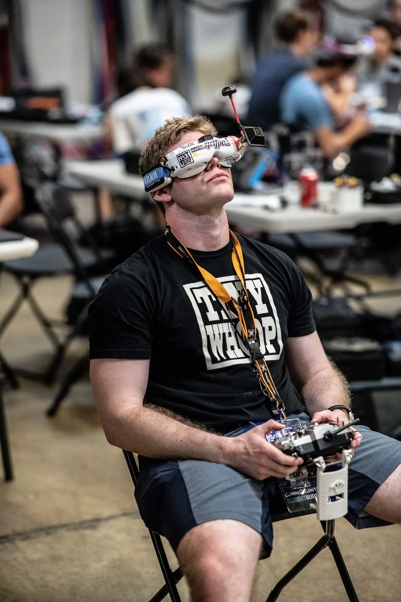 Tiny whoop hotsell with goggles