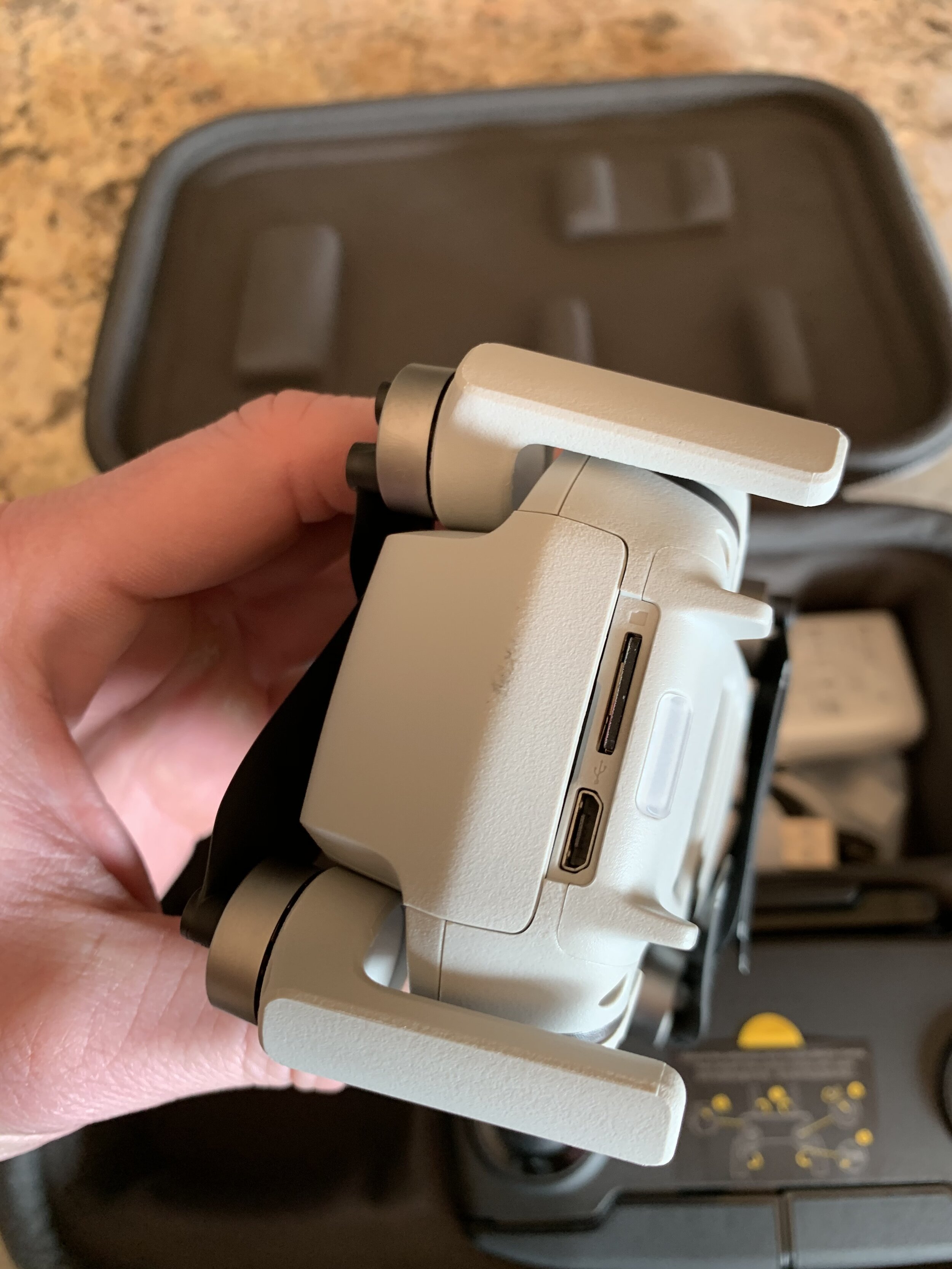 Mavic Pro Battery Won't Charge: Here's How to Fix It – Droneblog