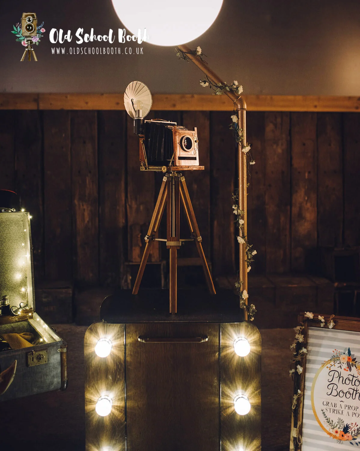 Old School Booth Best Vintage Photobooth Derbyshire UK