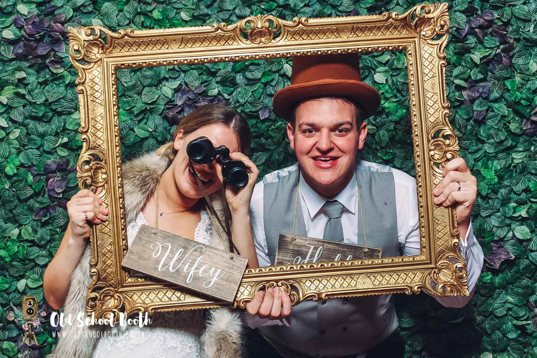 The Essex Barn At Channels Estate : Vintage Photo Booth Hire Essex 