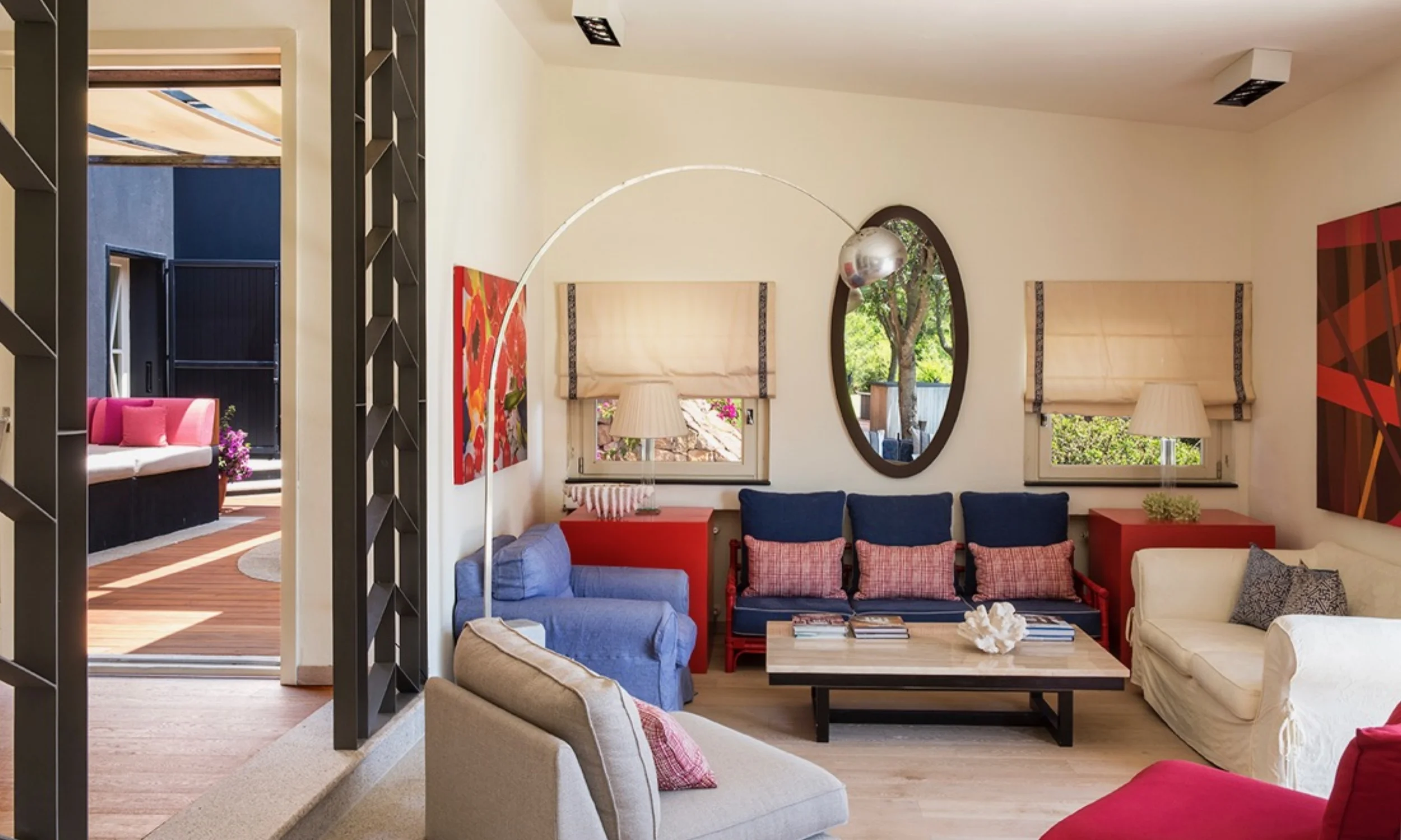 LivingRoom-NEW-01.jpg