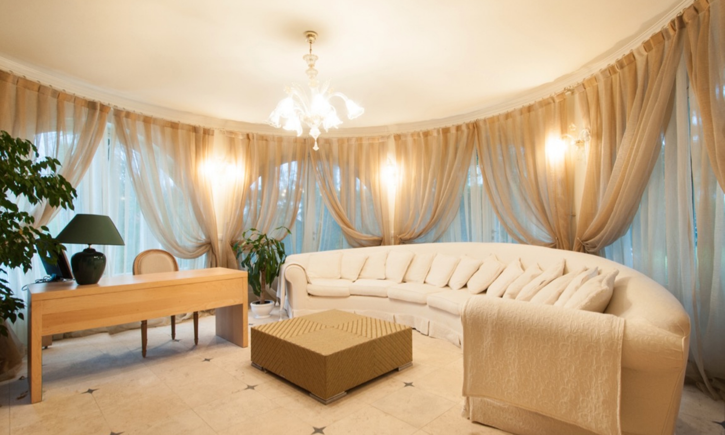 1° Floor - tv room (3).jpg