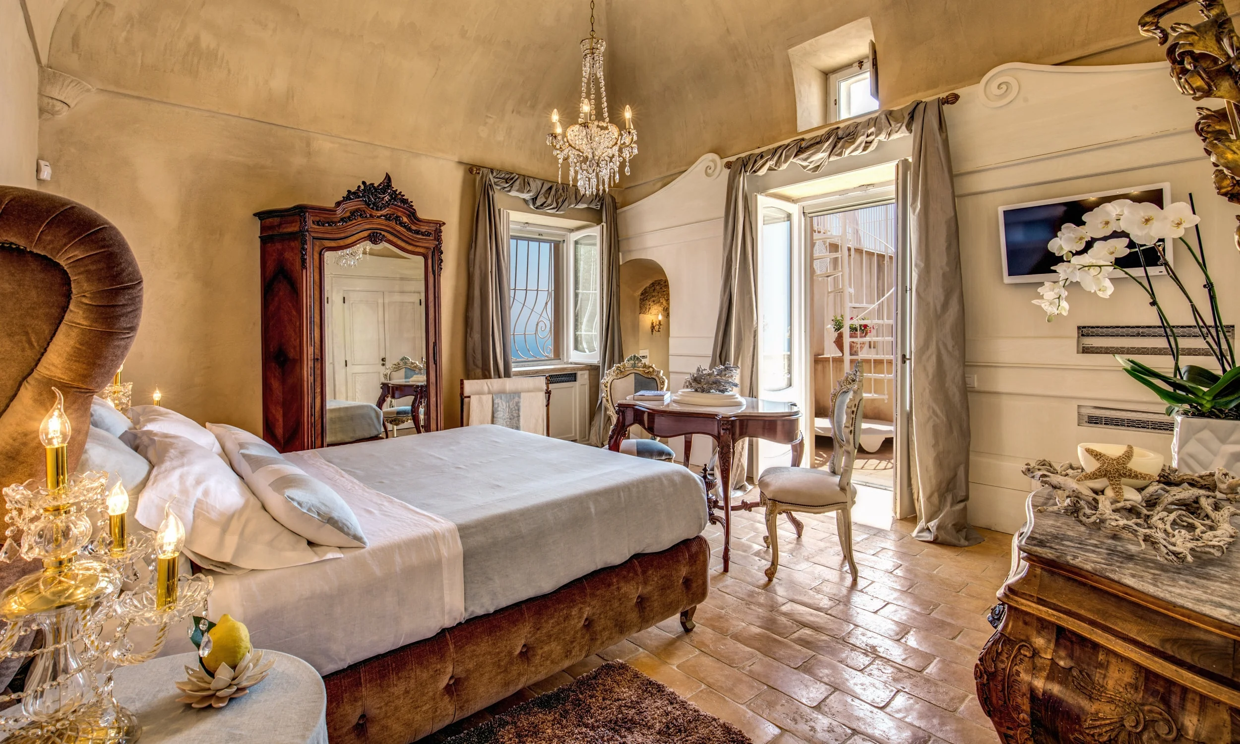 BedroomMaster01-01.jpg