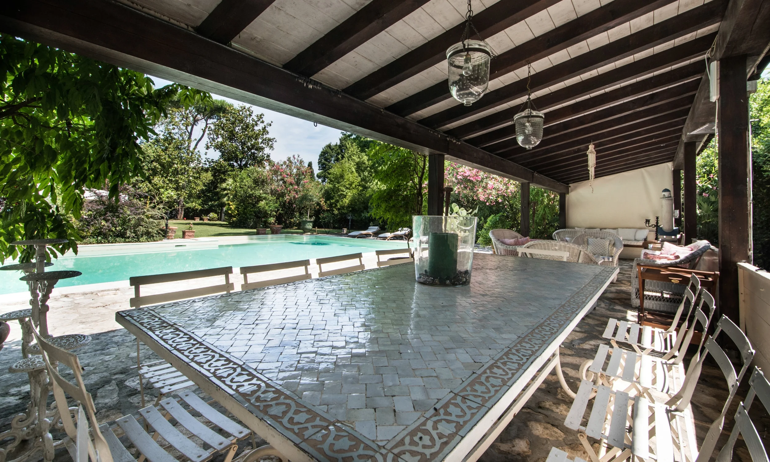 PoolHouse-06.jpg