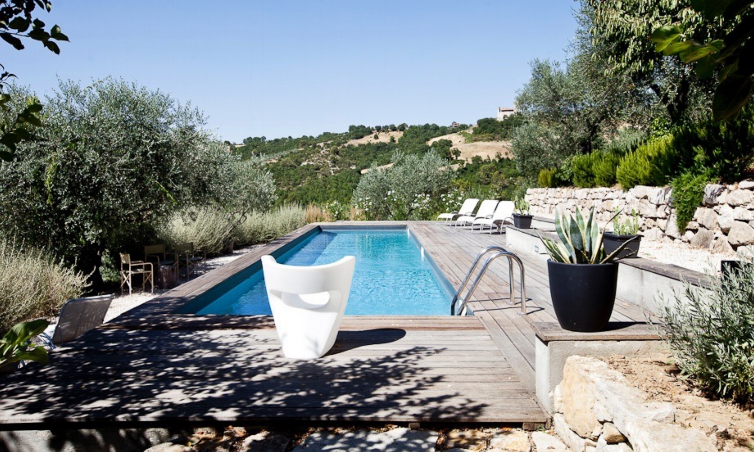 SwimmingPool-01.jpg