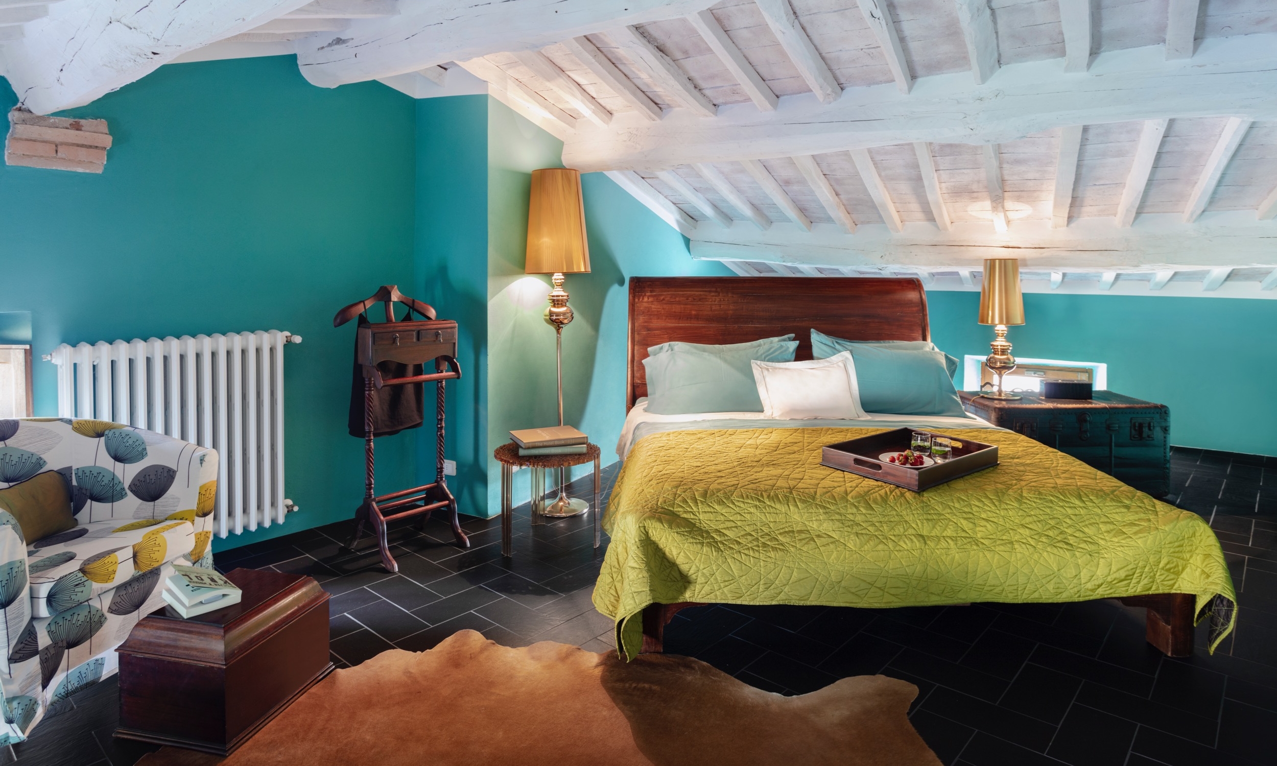 BedTurquoise-01.jpg
