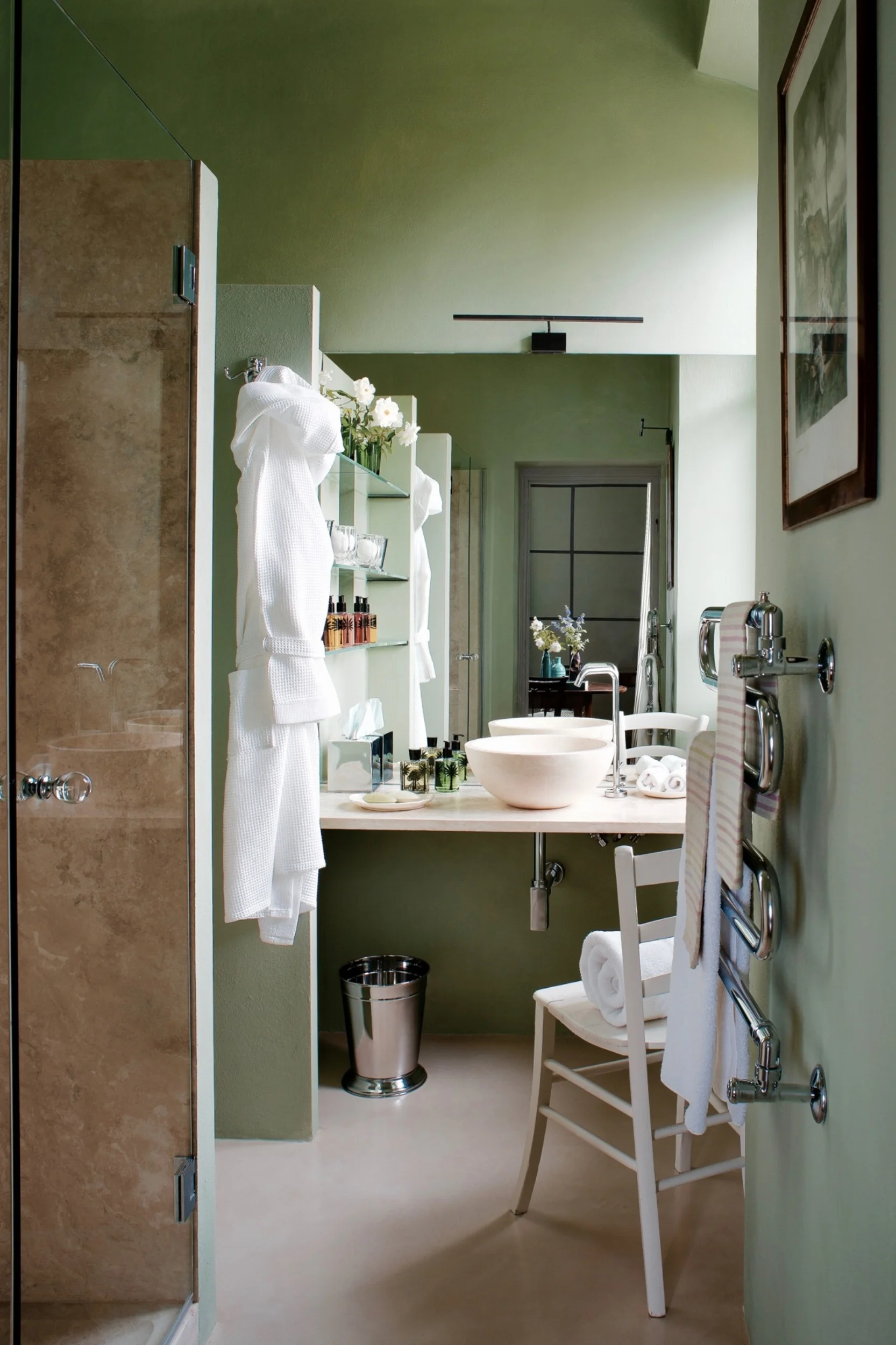 Bedroom_1115046.jpg