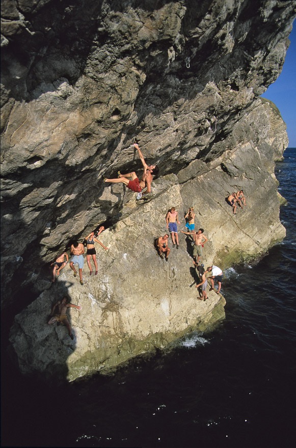 Mark of The Beast 7c, Lulworth Cove.jpg