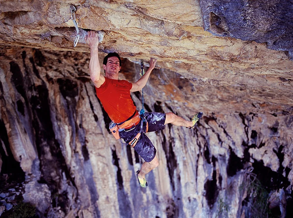 Adrian Baxter - El Piton 8a+, Rodellar.jpg