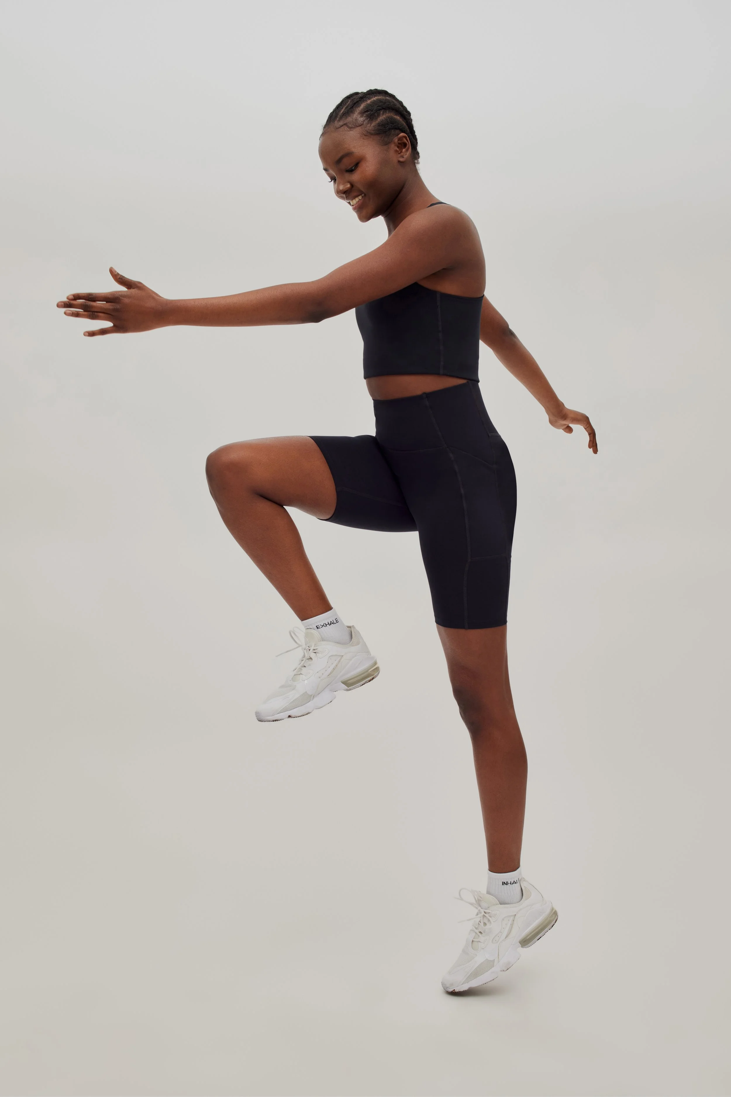 BLACK compressive (18).jpg