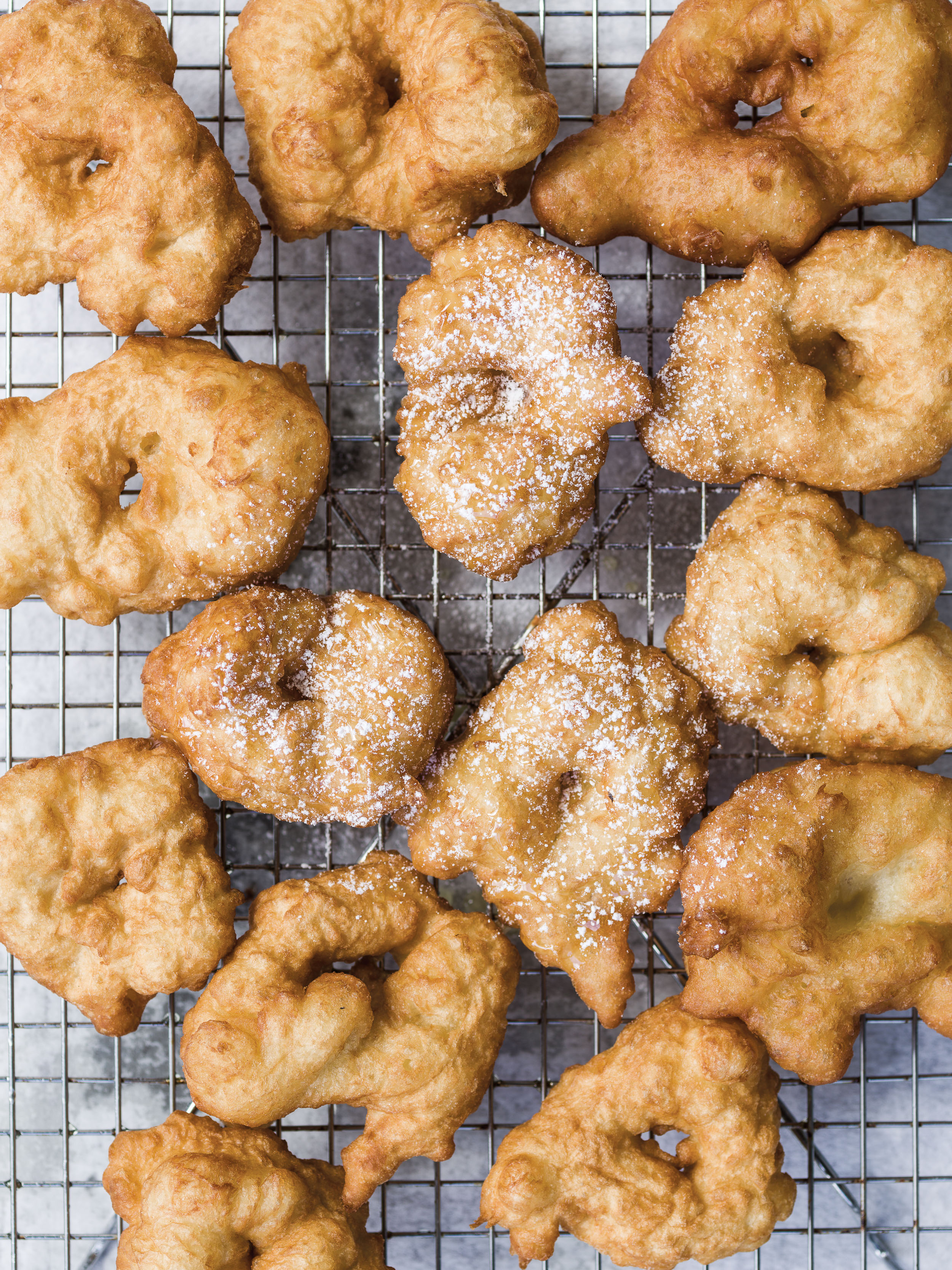 Bimuelos with Honey