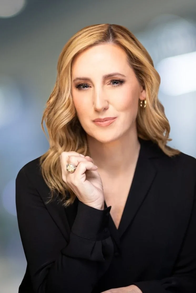 headshot4a.jpg