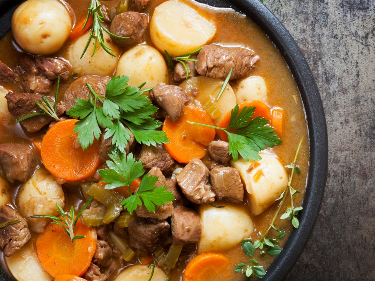 traditional-irish-stew.jpg.rend.tccom.1280.960.jpeg