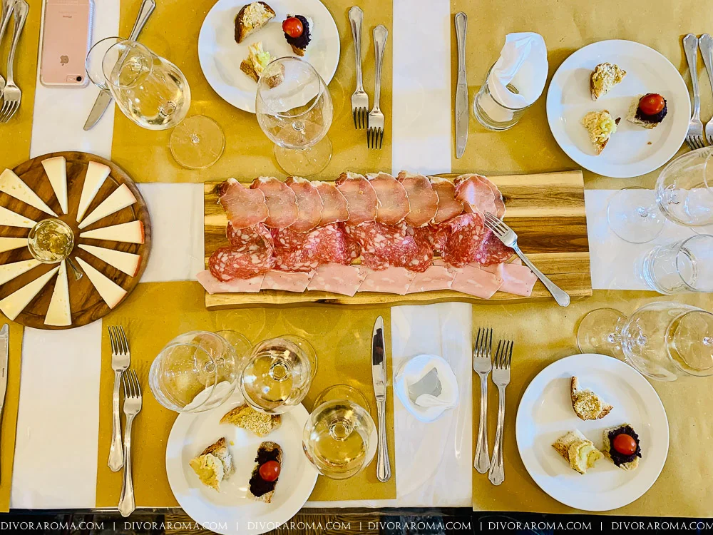 http://DivoraRoma.com - An All-inclusive Culinary Voyage Through