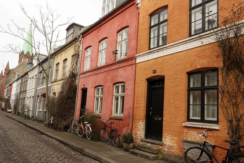Random street on the way to the Kastellet