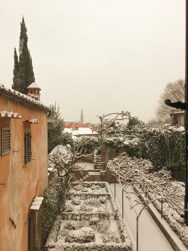 3.1.18. A beautiful snowy Florence... which only lasted 2 hours before it rained and became gross.
