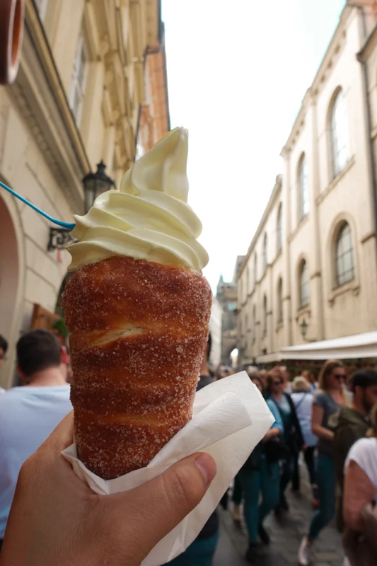 4.14.18. The Chimney Cake filled with custard (but is overrated)
