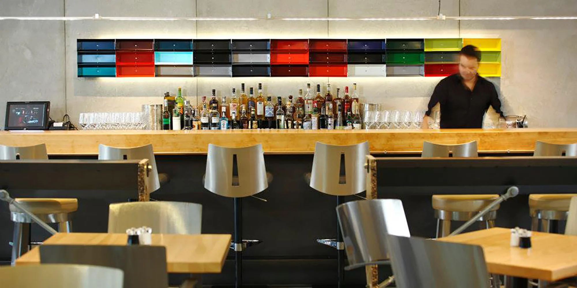 60780_467032190005406_1475015853_n (1).jpg