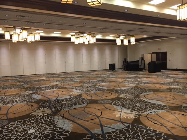 Ballroom Doubletree Ontario. FamTrip Greater Ontario CVB.