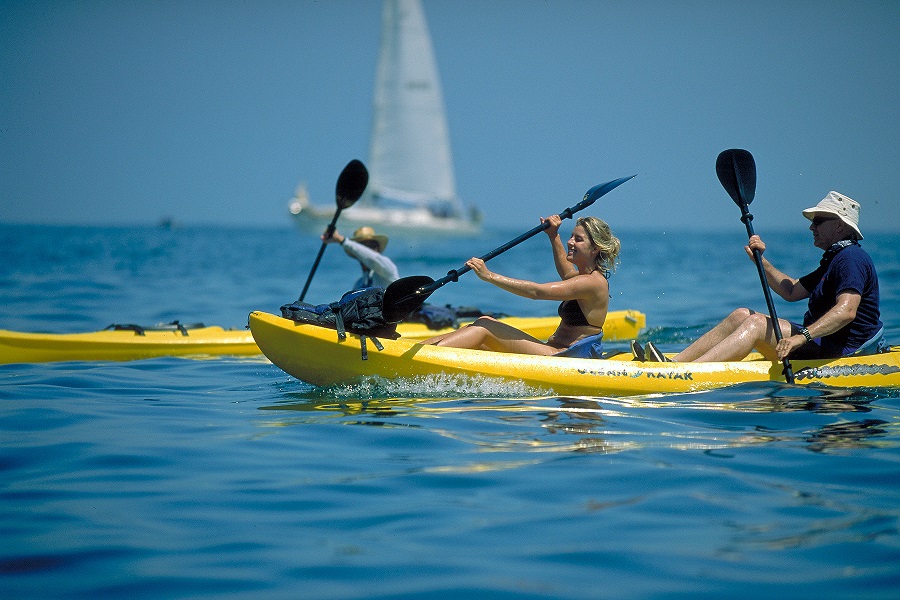 redondo-beach-ocean-kayaks_resized.jpg
