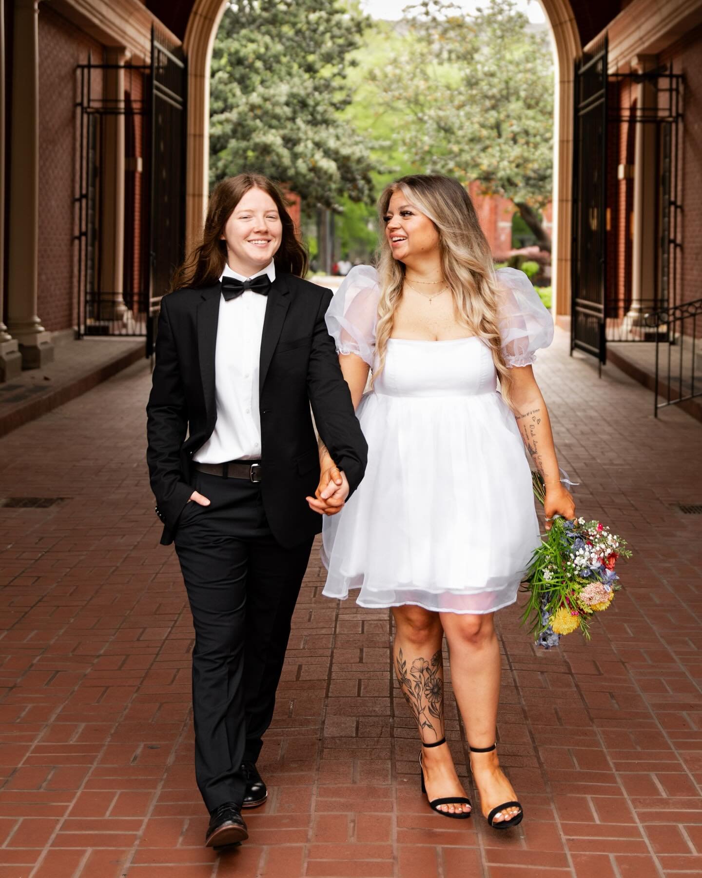 When you bestied so hard you get invited to the private elopement! I&rsquo;m so happy for you, you deserve absolutely nothing but the best and a lifetime filled with love, adventure and laughter!❤️ ILYSM!

Florals: @knoxflowerco
Cake: @mandycakes1922