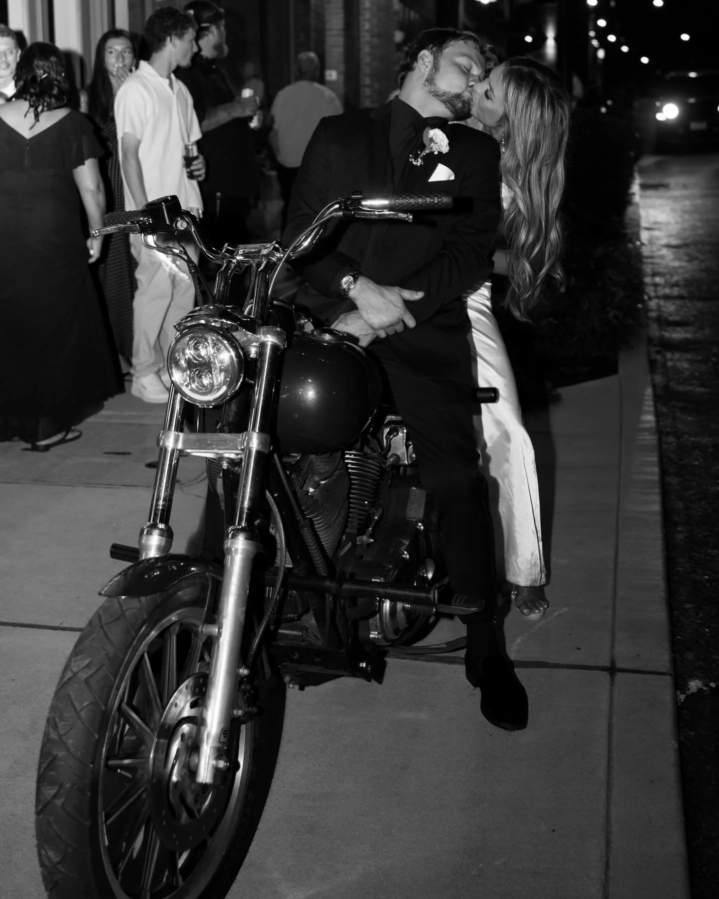 I booked two 2026 weddings this weekend and I am so excited to be working with two venues that I&rsquo;ve not worked with before!✨
I&rsquo;ve been praying over this year, my business and that Gos will lead me to clients and lead clients to me that He