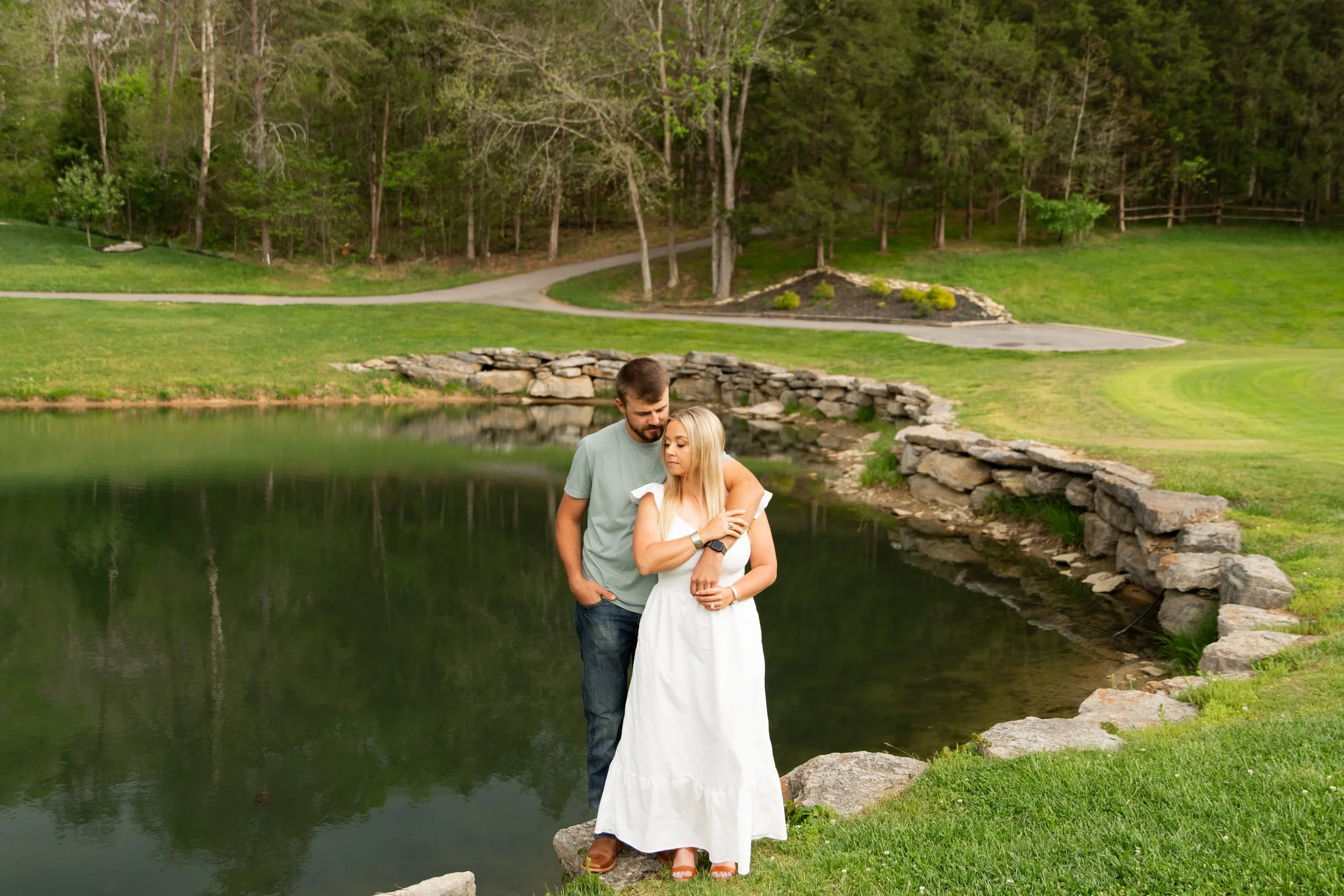 brittney_beeler_photography_engagement_session-50.jpg