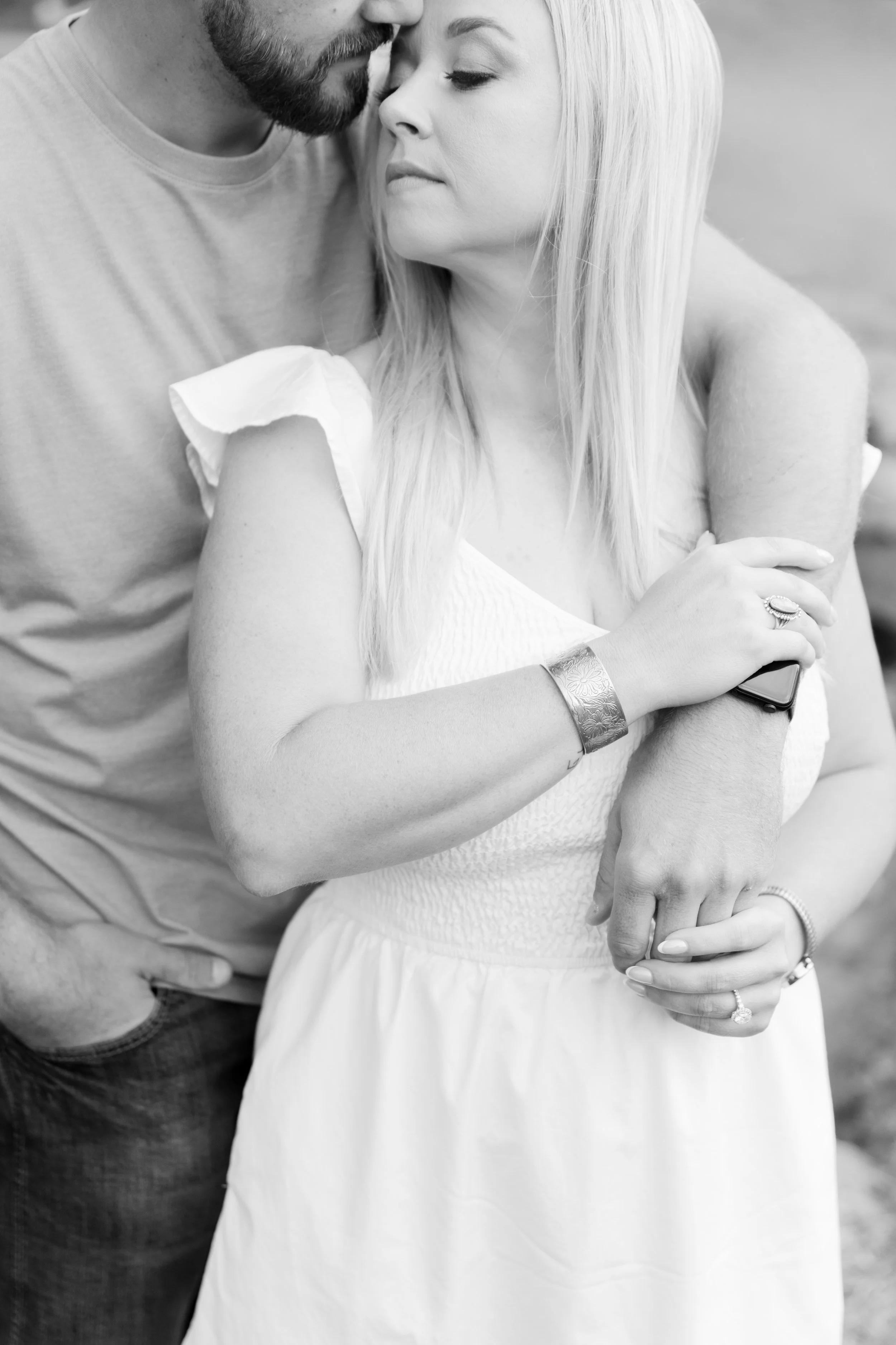 brittney_beeler_photography_engagement_session-54.jpg