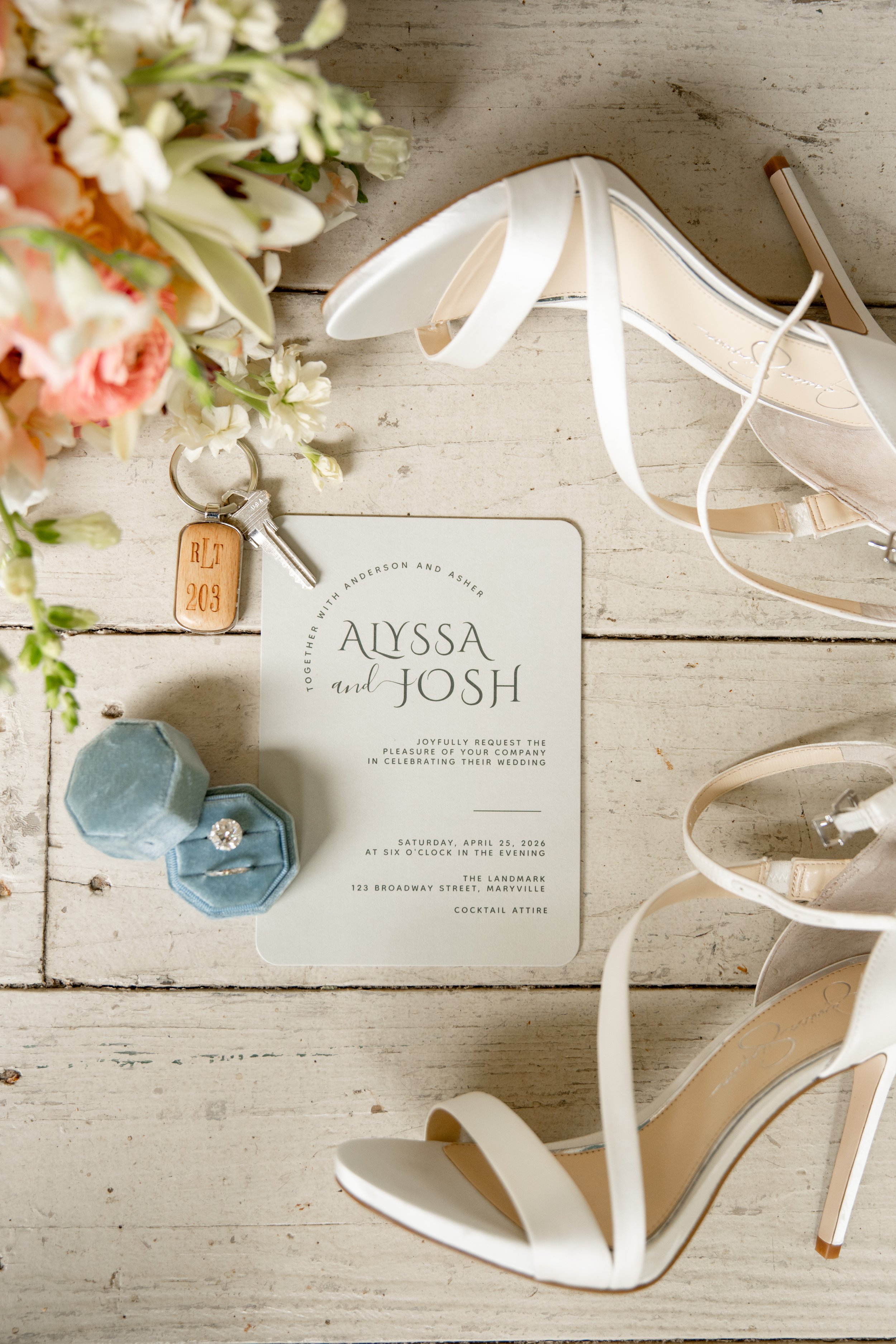 brittney_beeler_photography_maryville_wedding-9.jpg