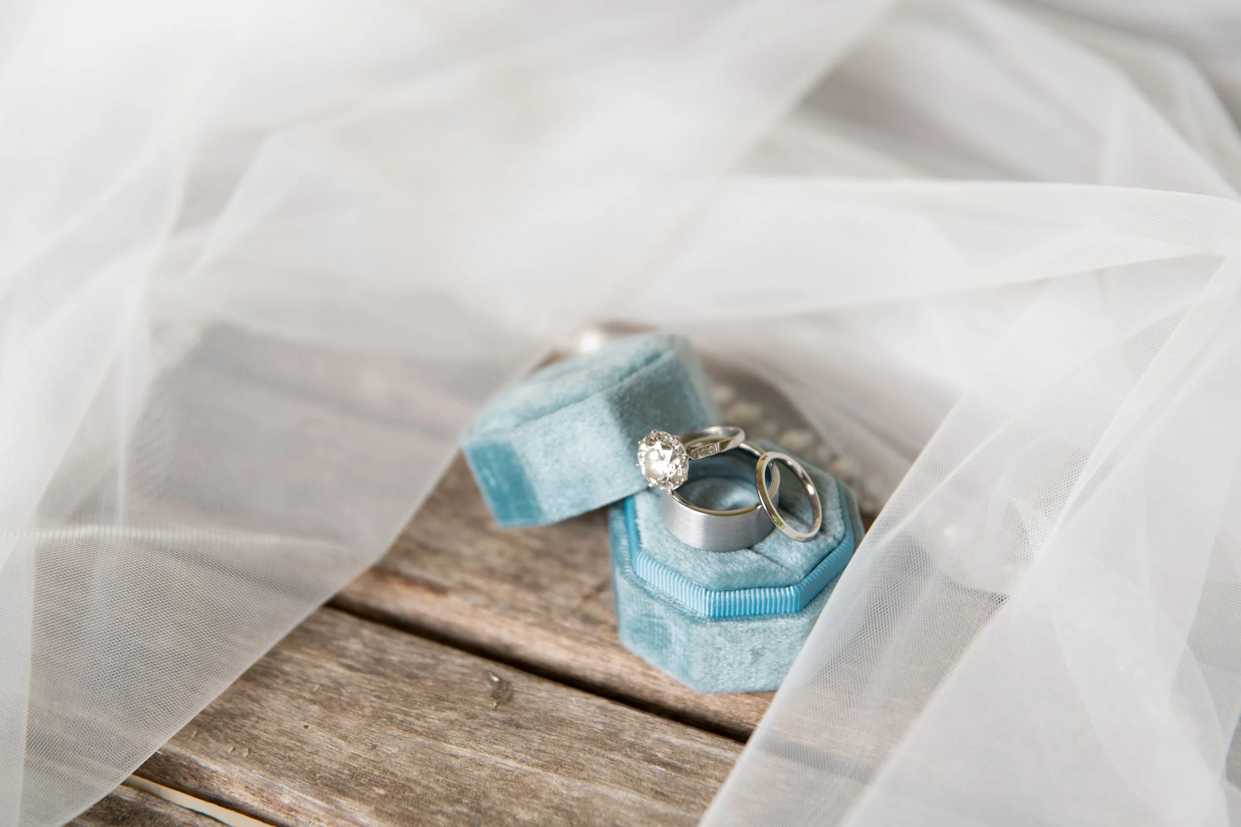 brittney_beeler_photography_maryville_wedding-21.jpg