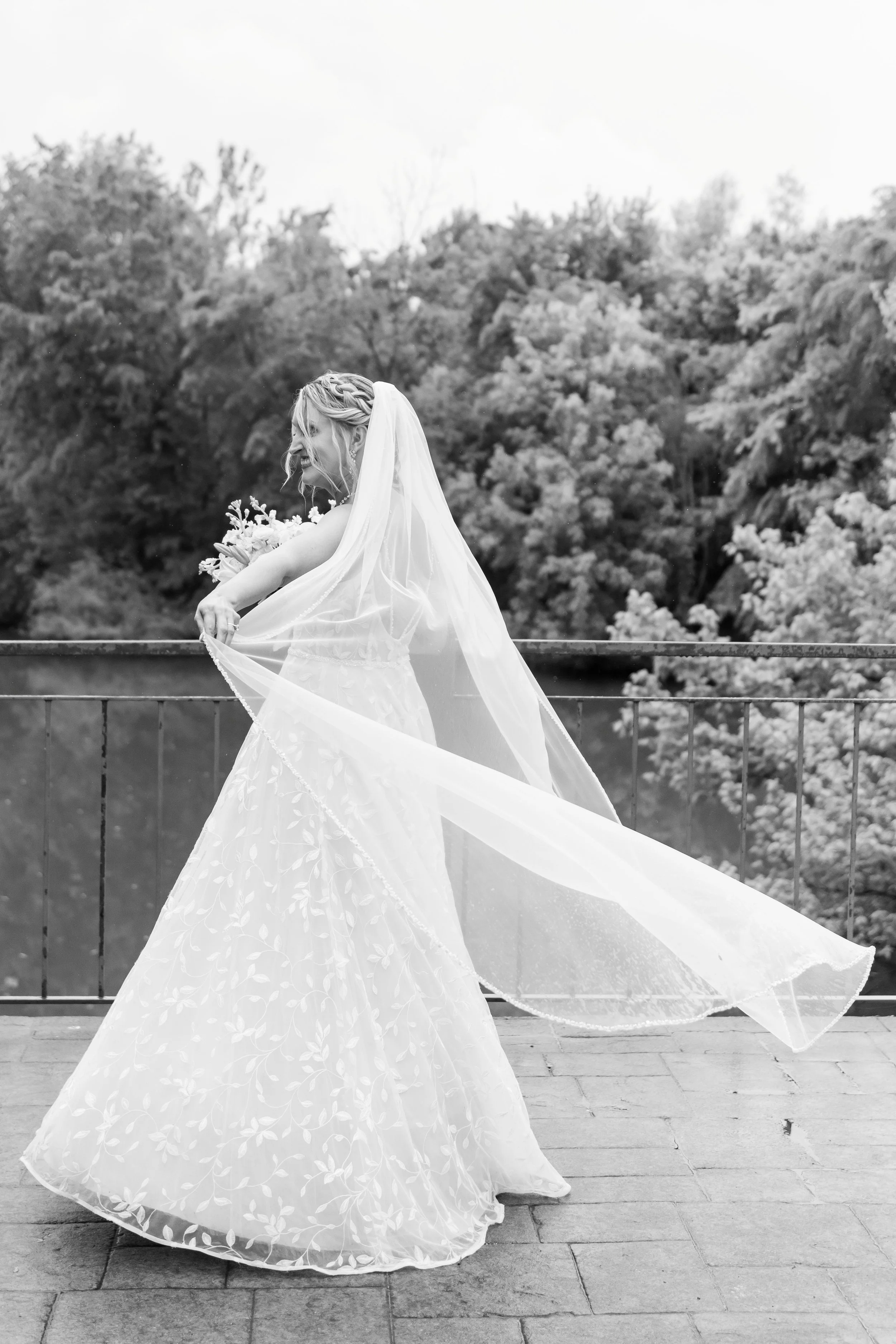 brittney_beeler_photography_maryville_wedding-27155.jpg