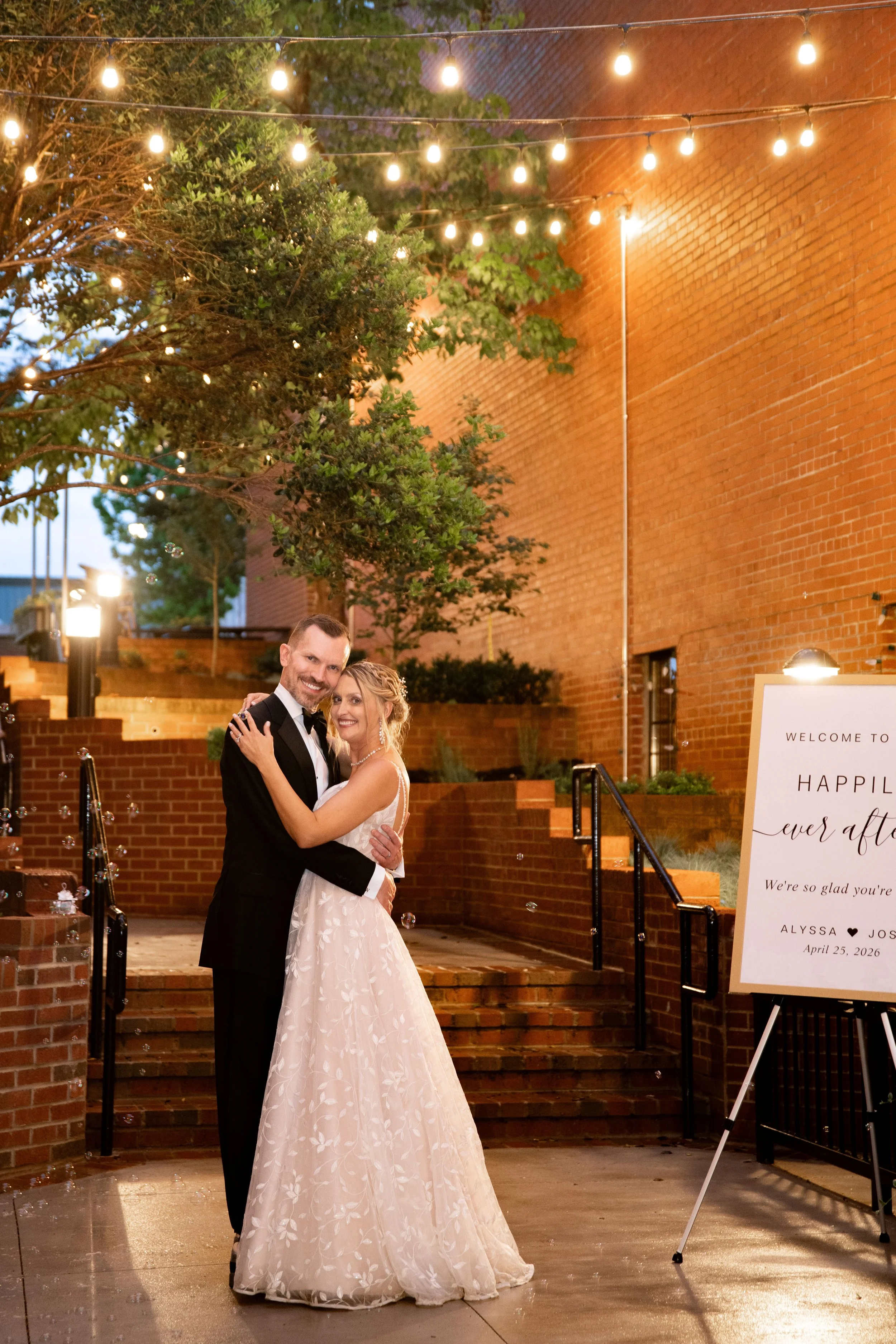 brittney_beeler_photography_maryville_wedding-59255.jpg
