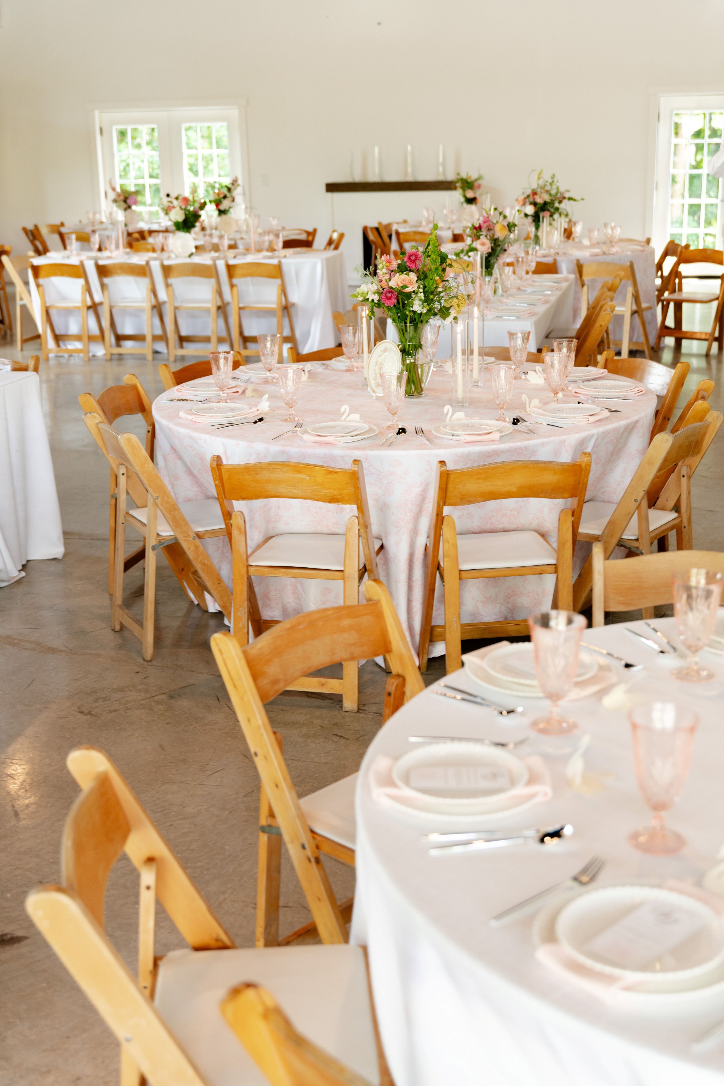 brittney_beeler_photography_the_abby_farm_louisville_wedding-57.jpg
